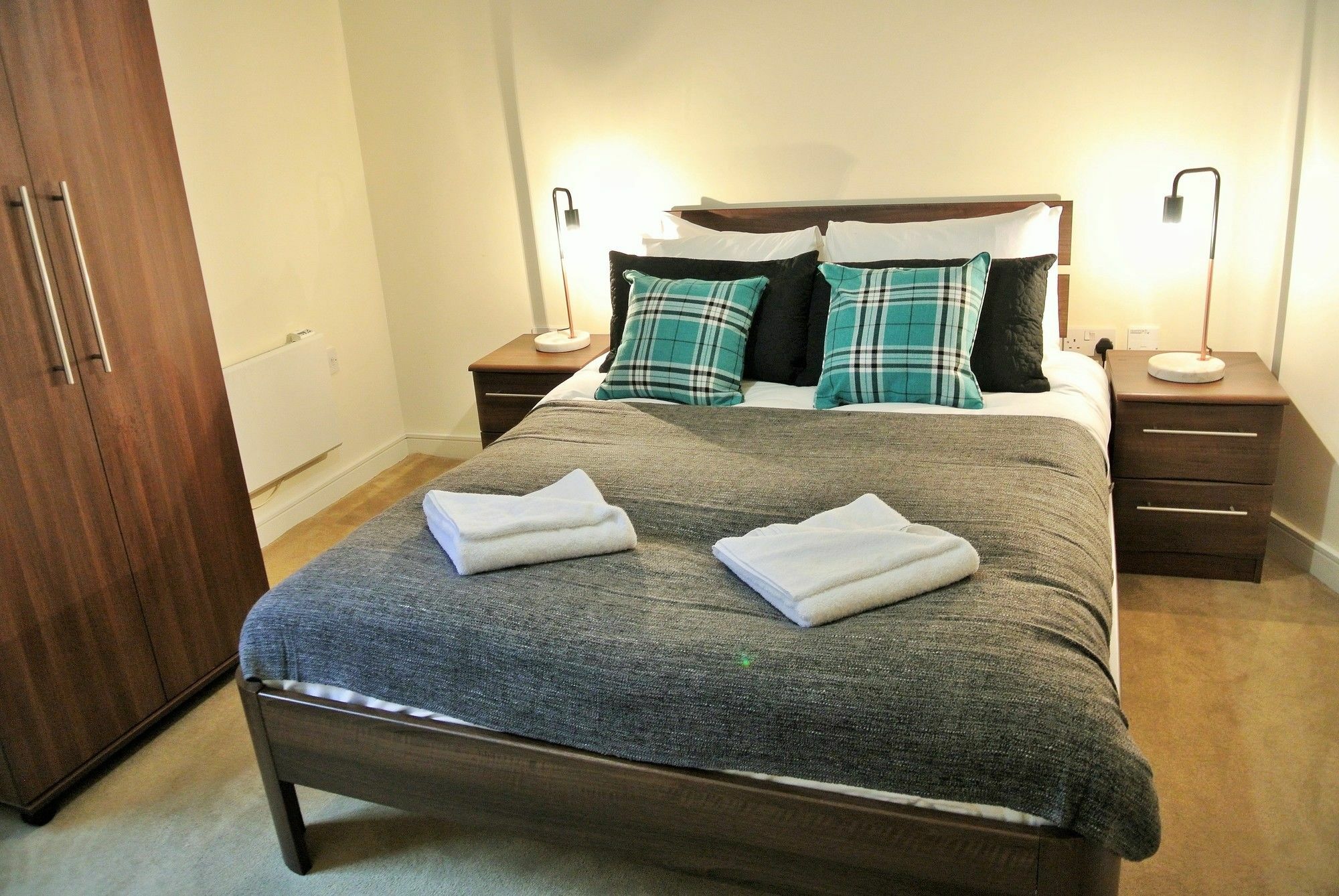 Oyo Approved Serviced Apartments Steam Mill Chester Bagian luar foto